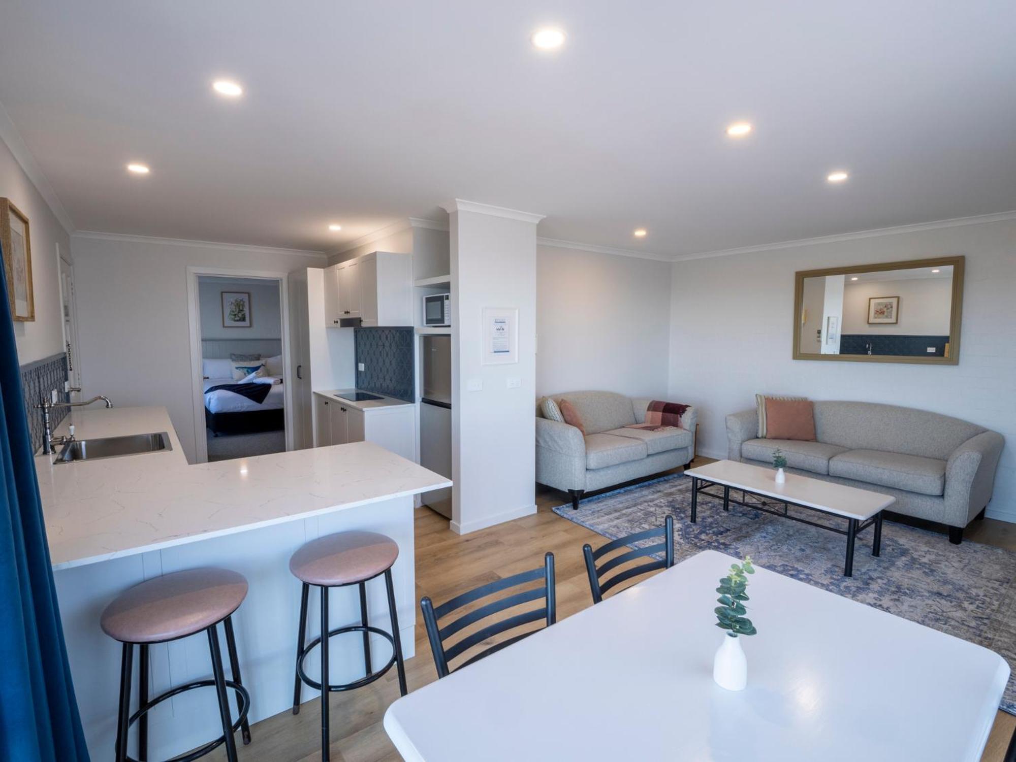 עדן Heritage House Motel & Units מראה חיצוני תמונה